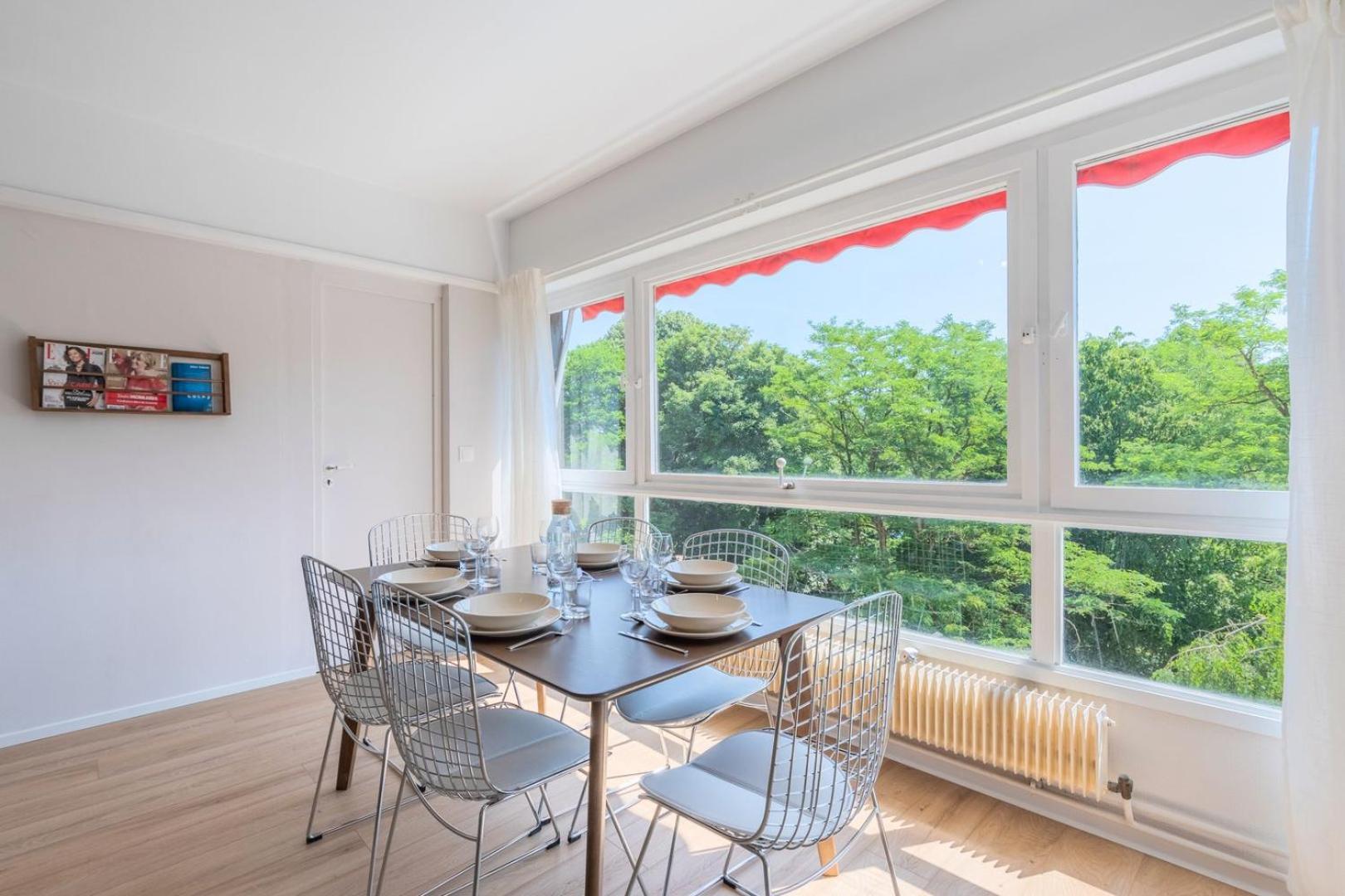 Spacious 3 Bedroom Apartment & Private Parking! Lambersart Luaran gambar